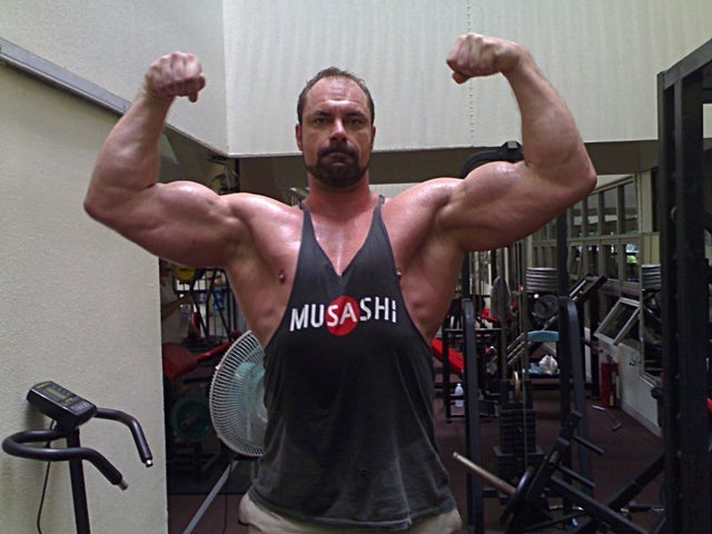 Conan Stevens is huge and one of the tallest bodybuilders around