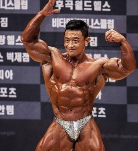 Kim Jun Ho is a beast among Korean bodybuilders